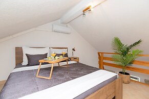 Apartments Tino