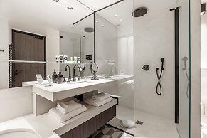 Maison Boissière Barnes Paris Trocadero