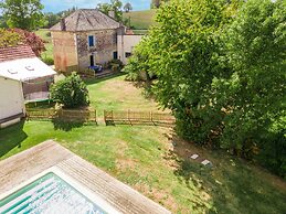 Holiday Home With Pool in Coubjours