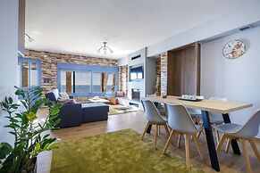 Maritinas Stone Apartment On The Beach