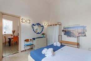 Alcamo Pool House in Alcamo Marina