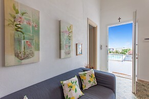 Alcamo Pool House in Alcamo Marina