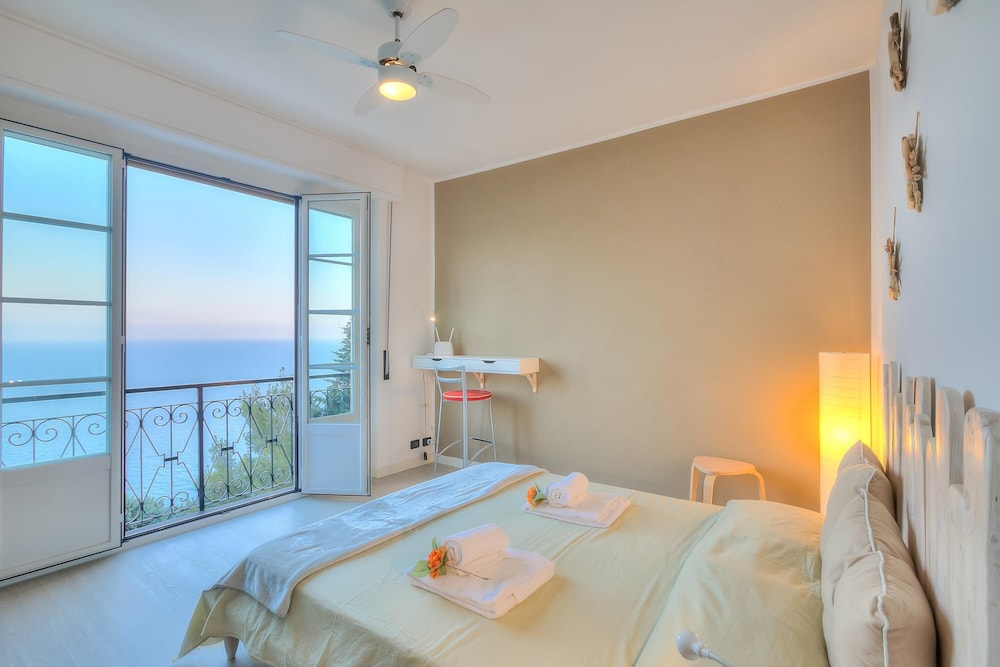 La Casa Al Sole Sea View 400mt From Sea