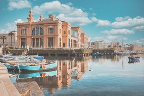 Levante Home in the Centre of Bari