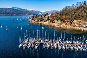 Connie s Apartment in Monvalle
