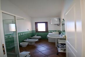 Le Dimore di Nettuno 4 With Pool