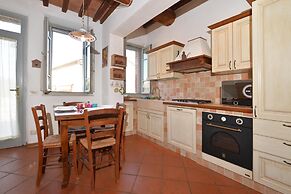 Casa Guna in Asciano