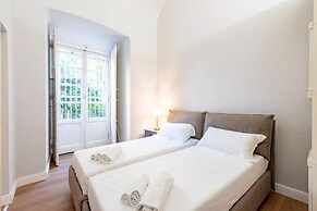 Elegance - Historic Center