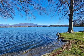Darma s House 3 Minutes From Monate Lake
