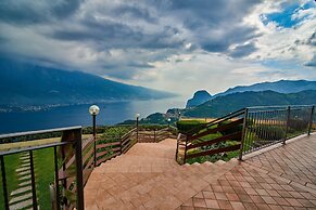 Balcone Panoramico sul Garda