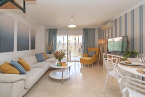 Family Duplex Riviera With Pool