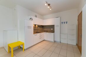 Torbole Relax Pool Balcony Apartment 2