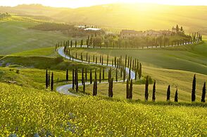 Palagio 21 in Chianti With Shared Pool