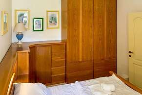 Sea and sun Views 2bd Apt Marsalforn Gozo