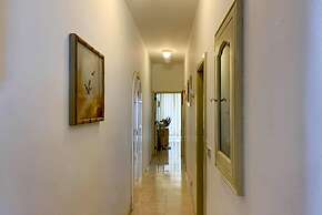 Sea and sun Views 2bd Apt Marsalforn Gozo
