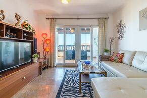 Puerta Del Mar Beachfront And Pool