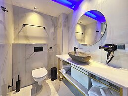 Akteon Girni Hotel