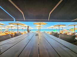 Akteon Girni Hotel