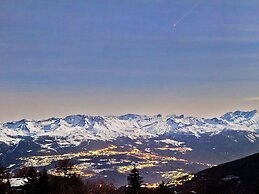 Chalet in Les Collons by Ski Slope