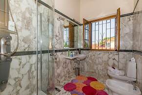 Villa Pallina With Pool