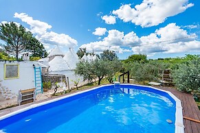 Trulli Degli Ulivi With Pool