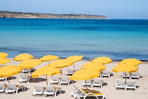 Merill Pool and Sea Charming Apart 4