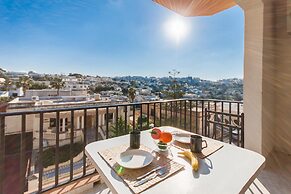 Merill Pool and Sea Charming Apart 4