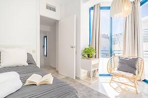 Marbella Pool House Ph24 on sea Shore