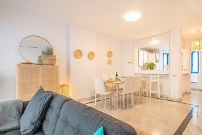Marbella Pool House Gf44 On Sea Shore