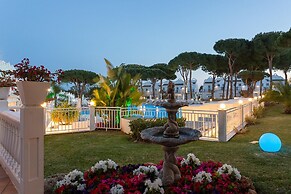 Marbella Resort 9 Pool Whirlpool Sauna