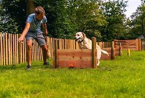 Comfortable Chalet, in a Beautiful Holiday Park