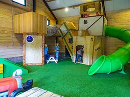 Comfortable Chalet, in a Beautiful Holiday Park