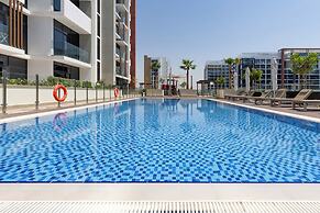 Waves - Azizi Riviera 24: Modern 1 Bedroom Apartment