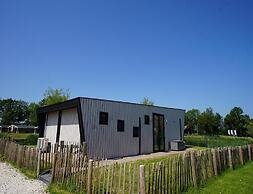 Waterside Chalet Escape Near Kampen