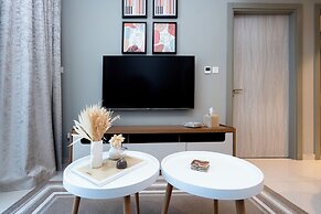 Contemporary -1BR Zada Towers