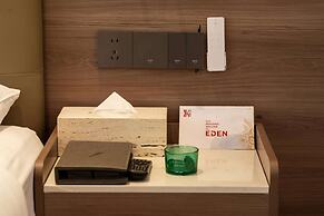Eden Hotel