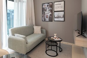 Business Bay Bliss 1BR Apartment