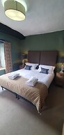 The Crown at Shipton
