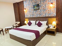 Hotel Floral Palace