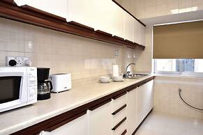 Sea View Spacious 2 Bedroom Central Apartment