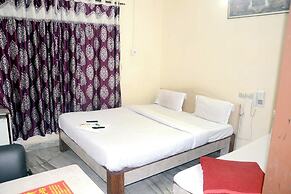 Raviz Inn