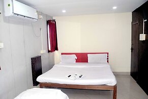 Raviz Inn