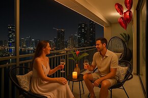 Relax in Style Central 1BDR Cityscape