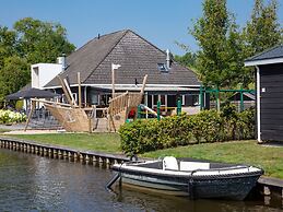 Nice Chalet With ac and Sloop