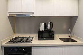 Chic 1BR Retreat in Business Bay