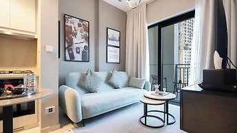 1BR Retreat in Business Bay