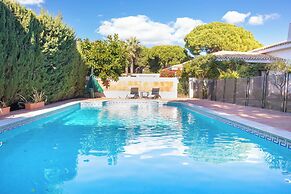 Villa Calahonda 700m From Beach With Pool