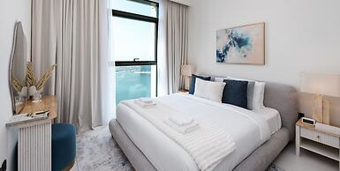 Serene 1BR w Private Palm View Balcony