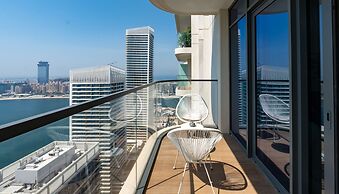 Serene 1BR w Private Palm View Balcony