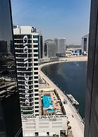 GLOBALSTAY. J One Tower Apartments